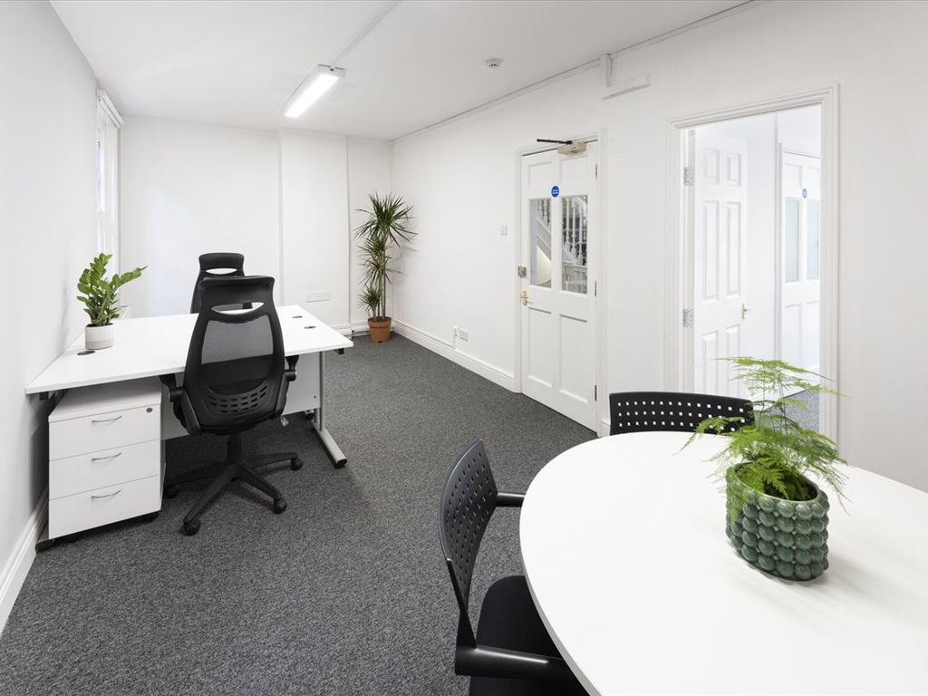 Serviced office to let in 3 Princes Street, Bath BA2, £2,400 pa