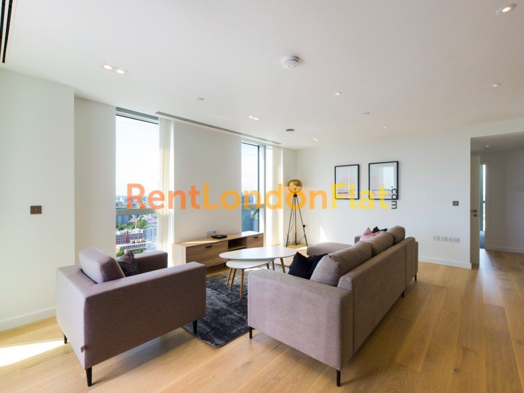 2 bed flat to rent in City Road, London EC1V, £5,612 pcm