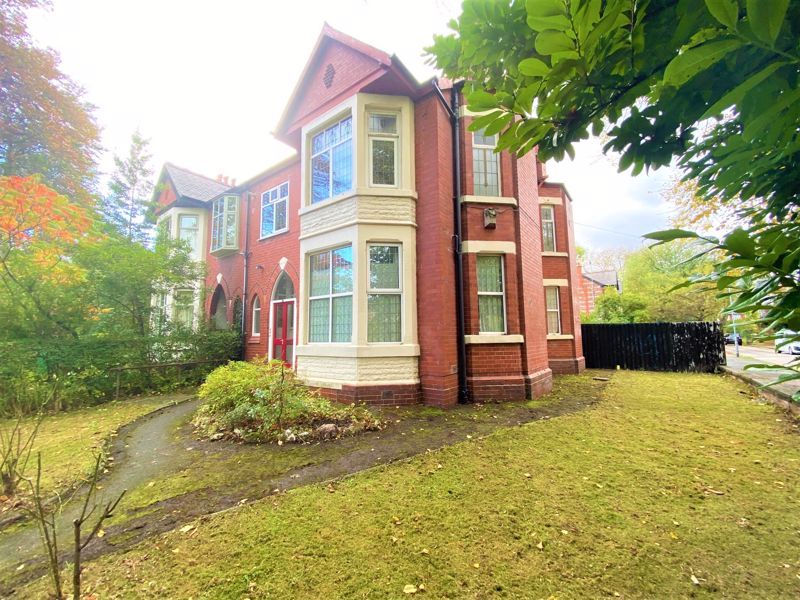 1 bed flat to rent in Wood Road, Manchester M16, £850 pcm