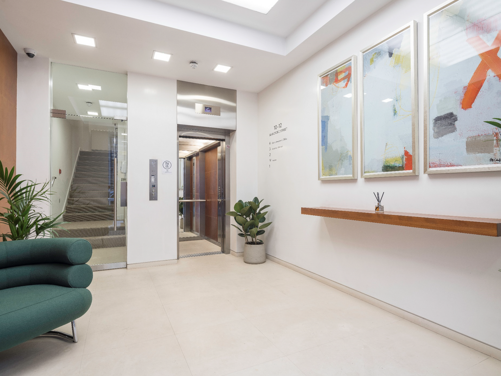Office to let in Blandford Street, London W1U, Non quoting