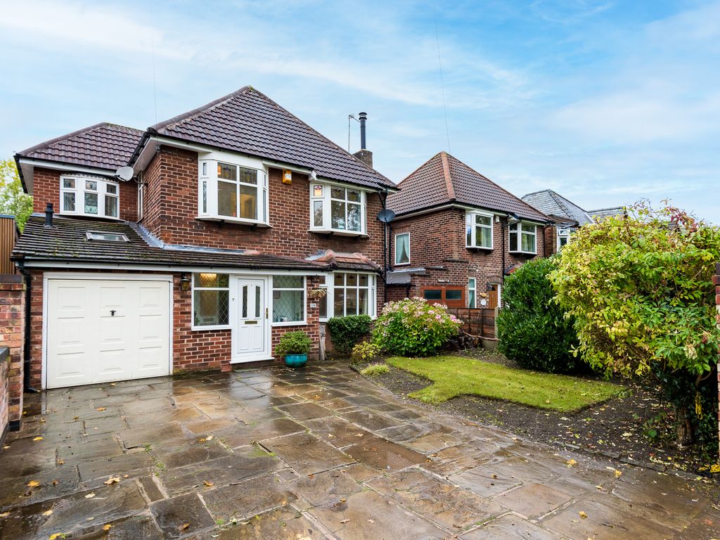 4 bed detached house for sale in Longsight Lane, Cheadle Hulme, Cheadle SK8, £600,000