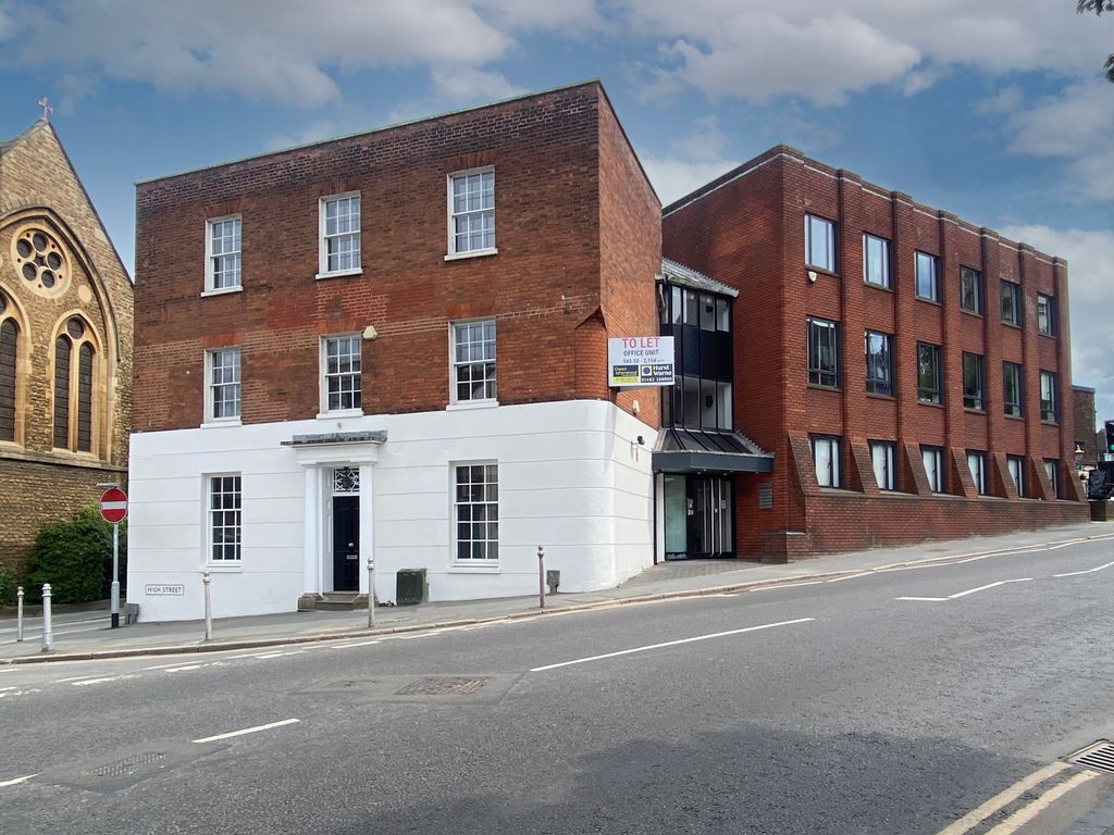 Office to let in Portsmouth House, 1 Portsmouth Road, Guildford GU2, £8,500 pa