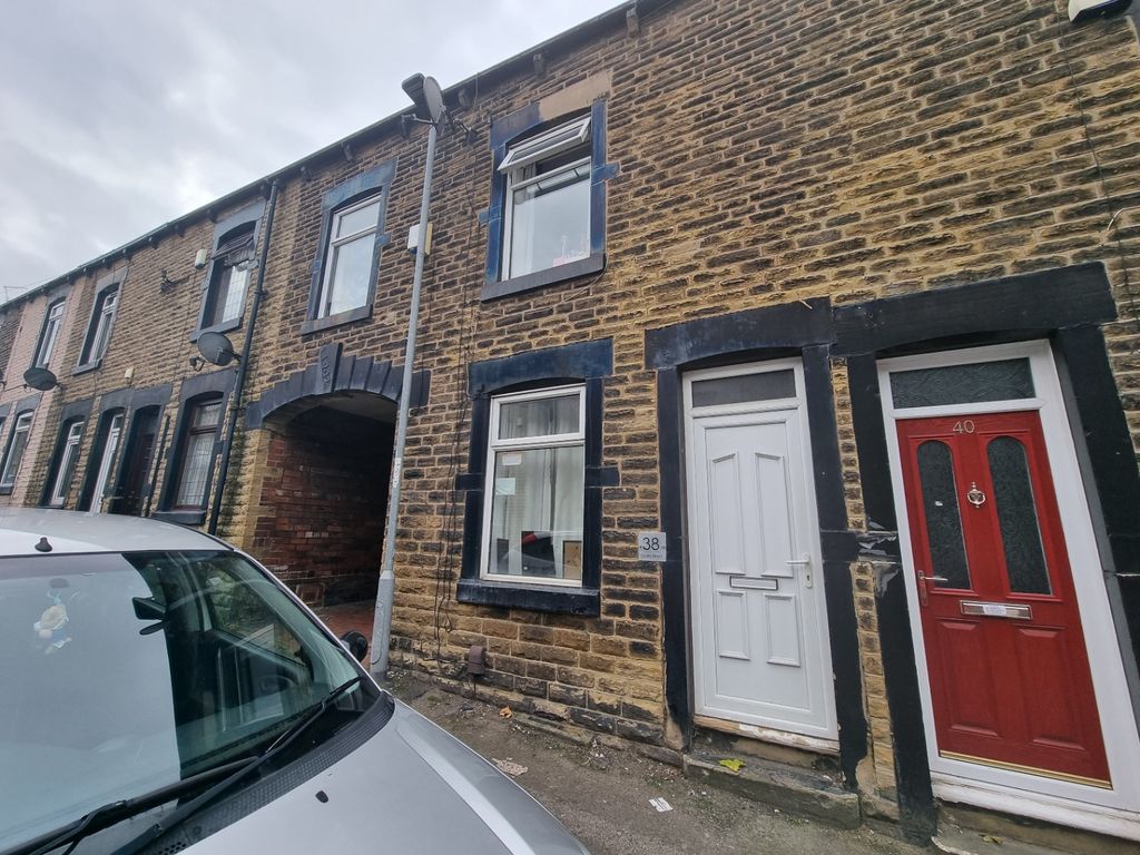 3 bed terraced house for sale in Castle Street, Barnsley S70, £94,500