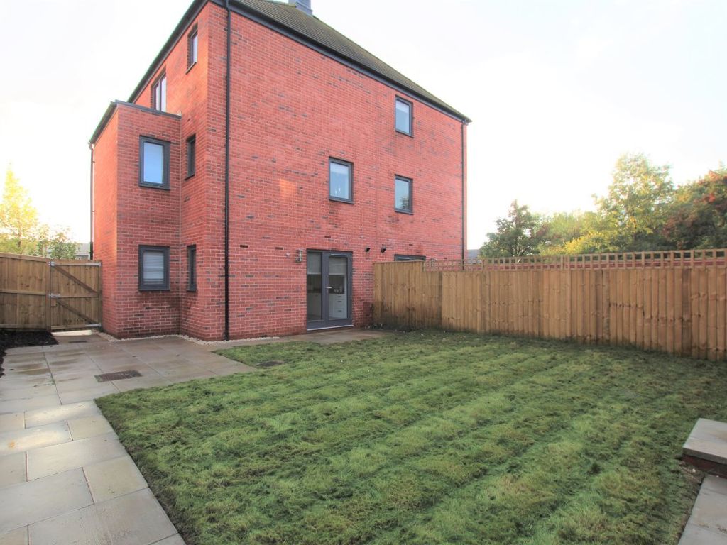 3 bed semi-detached house to rent in Fletchers Way, Allerton Bywater, Castleford WF10, £1,295 pcm