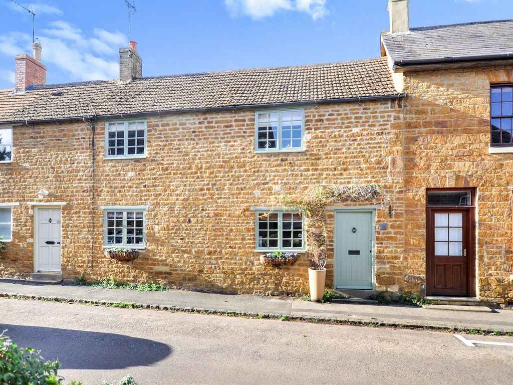 2 bed cottage for sale in Main Street, Loddington, Kettering NN14, £350,000