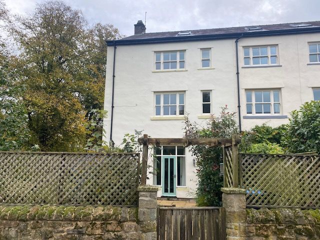 3 bed town house to rent in St Anne's Drive, Convent Gardens, Wolsingham DL13, £995 pcm