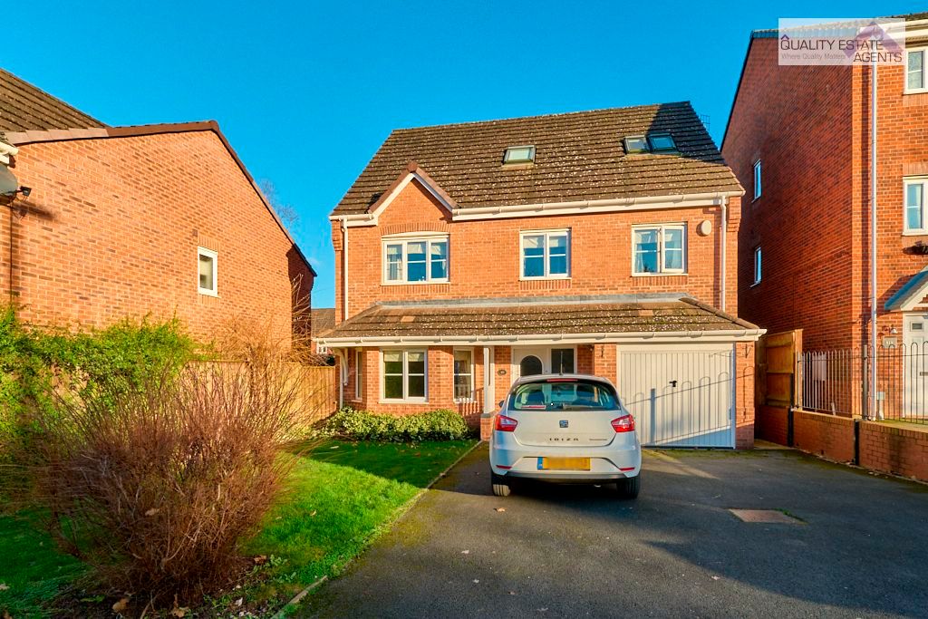 6 bed detached house to rent in Galingale View, Keele, Newcastle Under Lyme ST5, £607 pppm