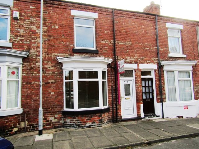 2 bed terraced house to rent in Easson Road, Darlington DL3, £525 pcm