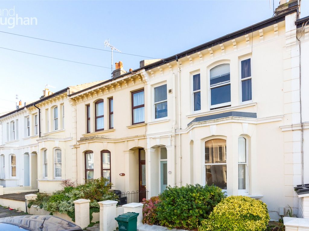 5 bed terraced house to rent in Upper Wellington Road, Brighton BN2, £3,200 pcm