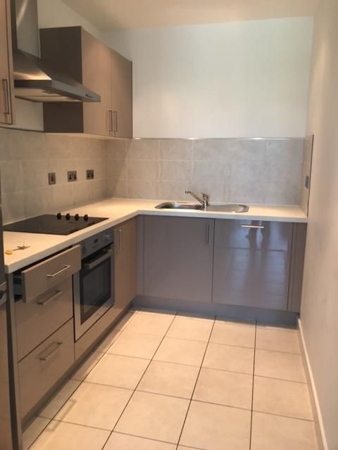1 bed flat to rent in The Old Market Street, Rotherham S60, £600 pcm