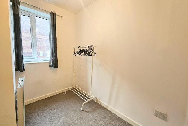 2 bed flat to rent in Berlington Court, Bristol BS1, £1,400 pcm
