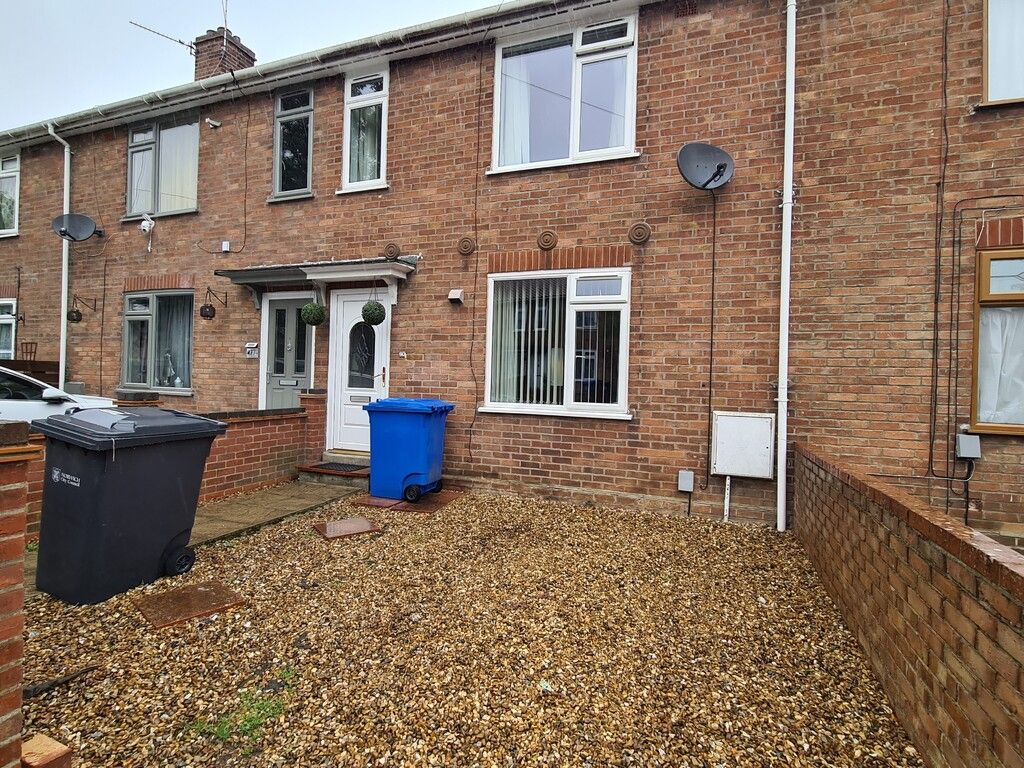 3 bed terraced house to rent in Earlham Grove, Norwich NR5, £1,902 pcm