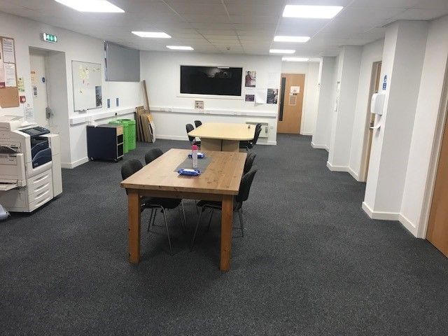 Office to let in 2 Mill Street, Bradford BD1, £21,500 pa