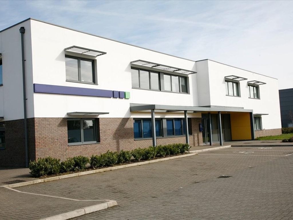 Serviced office to let in Milton Keynes, England, United Kingdom MK14, £4,500 pa