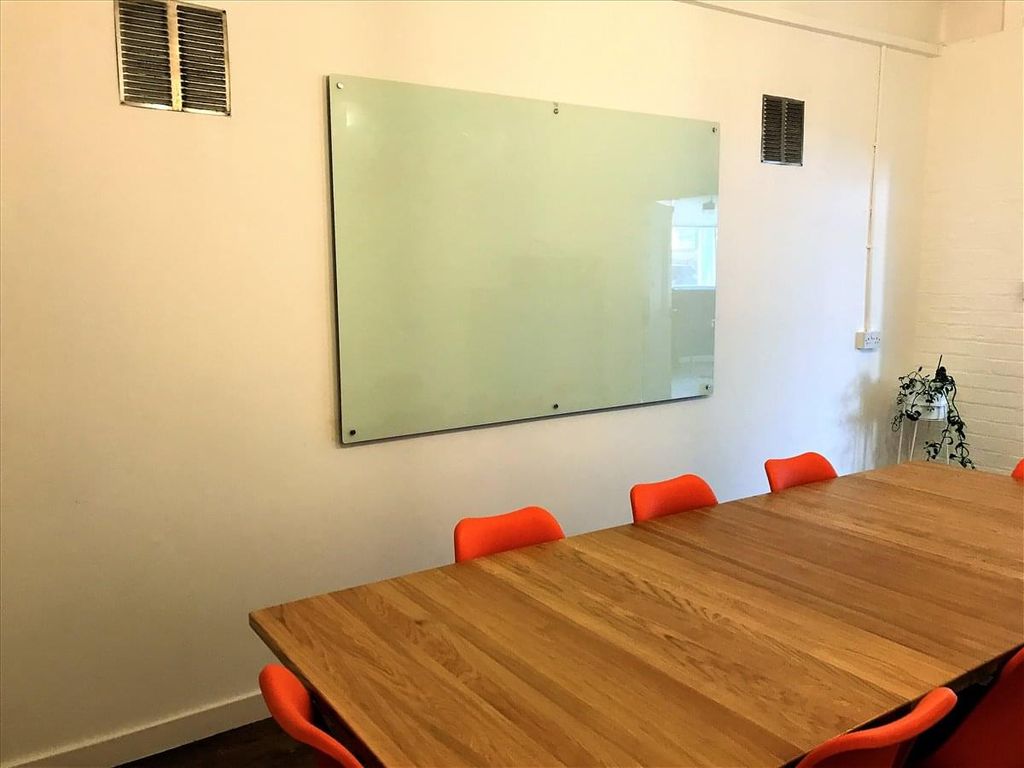 Serviced office to let in 47 Norfolk Street, Cambridge CB1, £1,500 pa