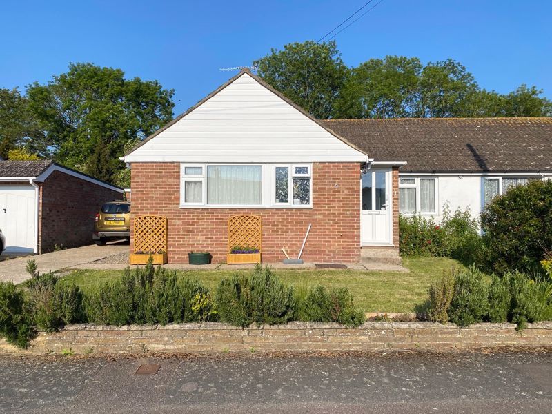 3 bed semi-detached bungalow for sale in Greenbanks, Lyminge, Folkestone CT18, £395,000