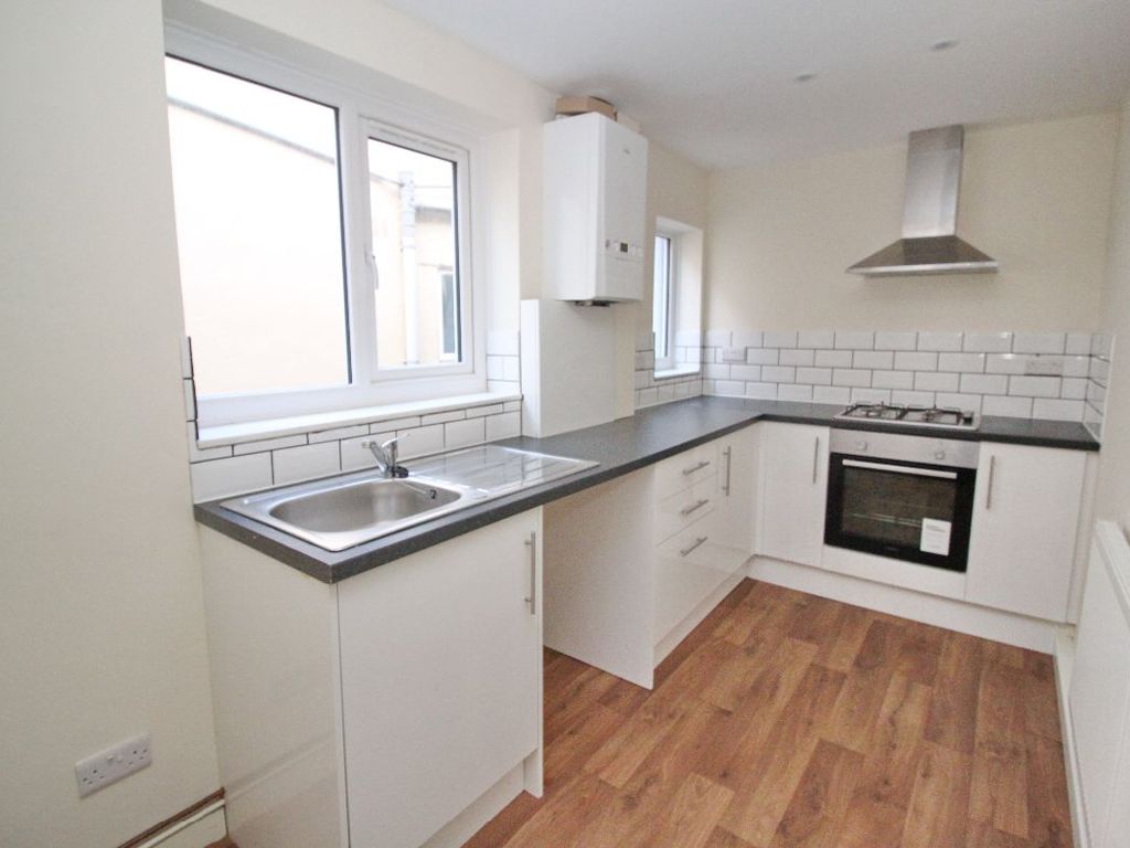 1 bed flat to rent in London Road, Portsmouth PO2, £750 pcm