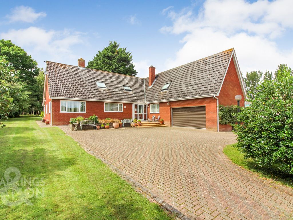 5 bed property for sale in Wash Lane, Aslacton, Norwich NR15, £600,000