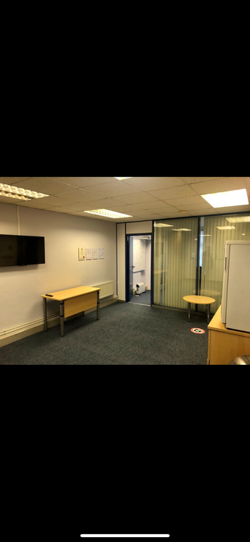 Office to let in Millbrook Road East, Southampton SO15, £9,300 pa