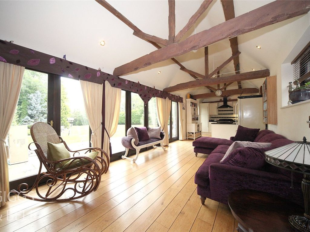 3 bed detached house for sale in Sundon Road, Chalton, Luton LU4, £600,000