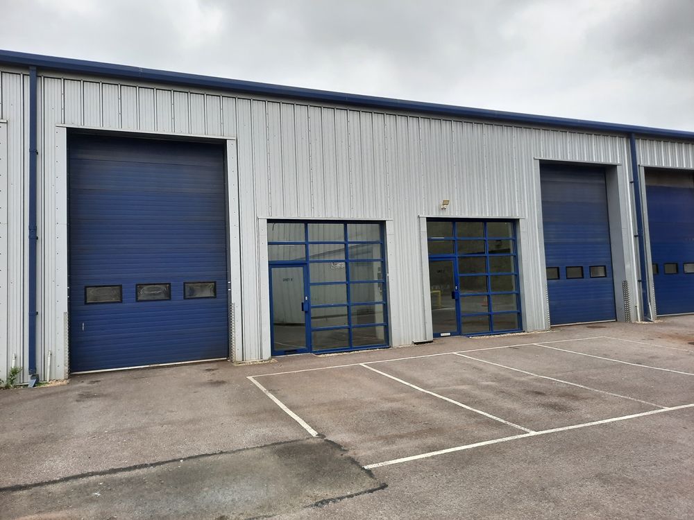 Industrial to let in Blagrove, Swindon SN5, £11,000 pa