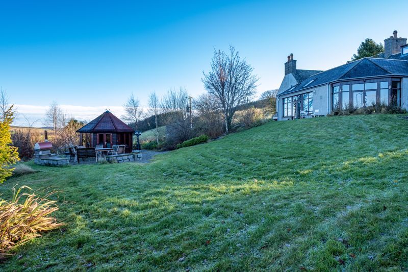 5 bed cottage for sale in Muir Of Fowlis, Alford AB33, £590,000