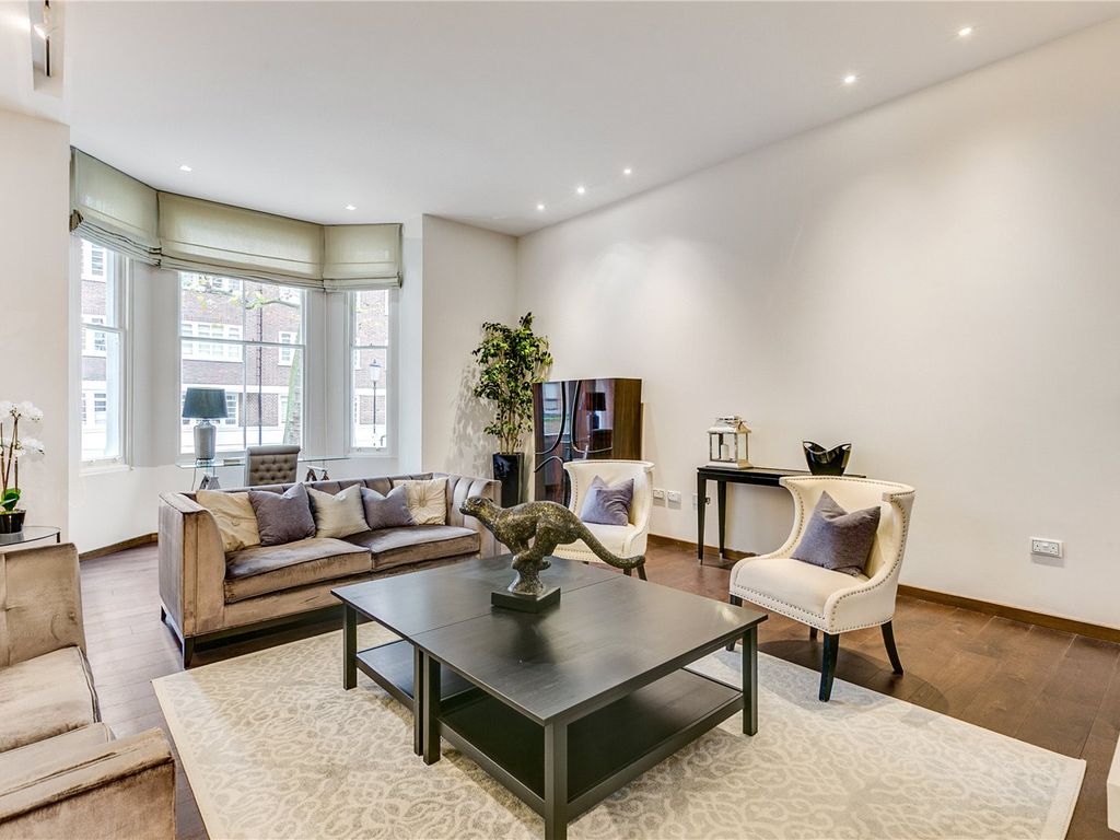 4 bed flat for sale in Vicarage Gate, London W8, £5,000,000