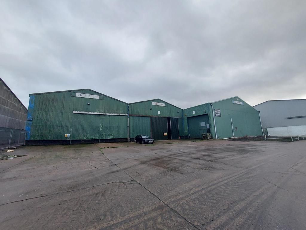 Industrial to let in Unit 2 & 3 Shore Road, Perth, Perth And Kinross PH2, Non quoting