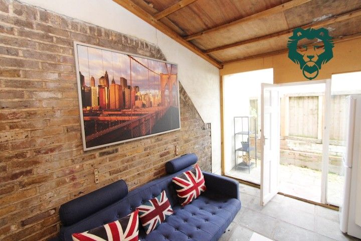 1 bed flat to rent in Wilberforce Road, London N4, £1,700 pcm