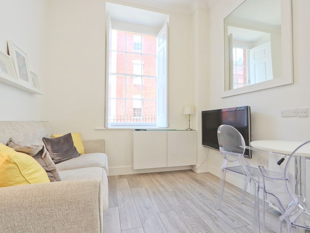 1 bed flat to rent in Wilson Street, Bristol BS2, £1,950 pcm