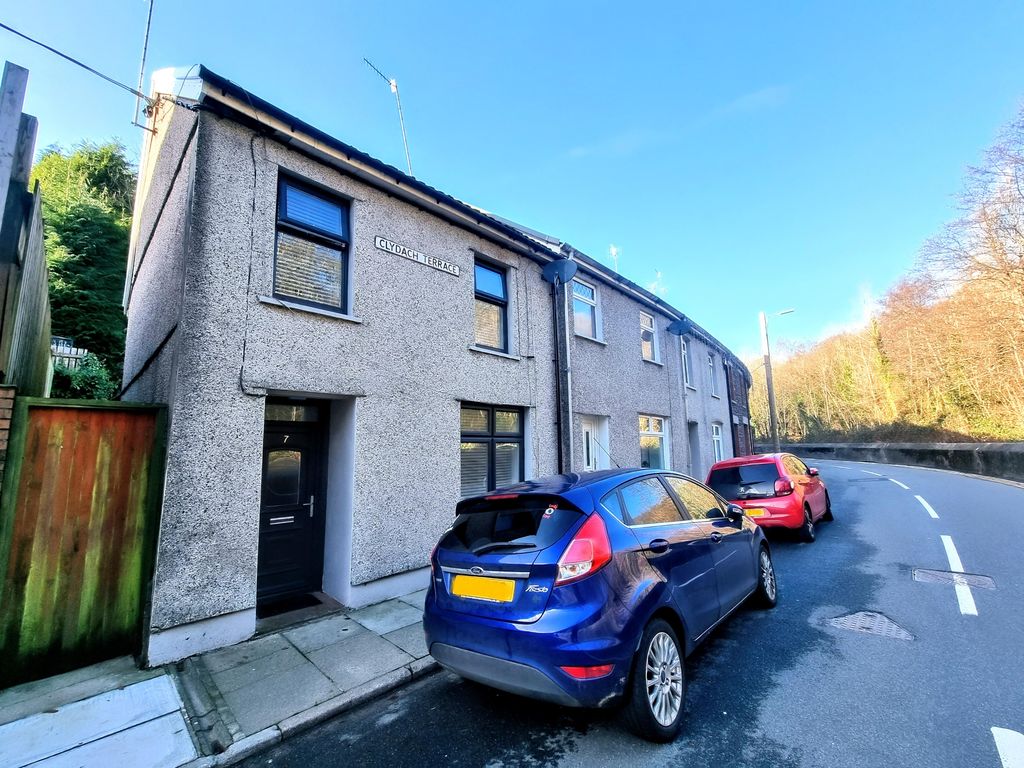 2 bed end terrace house to rent in Clydach Terrace, Ynysybwl, Pontypridd CF37, £600 pcm