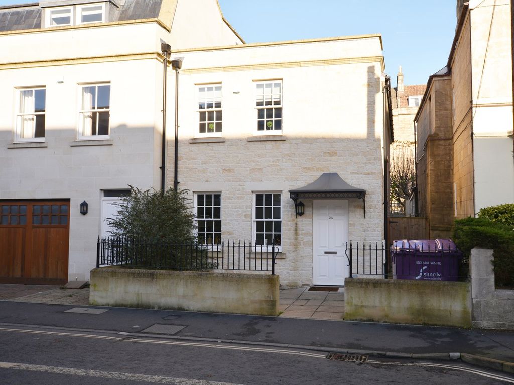 3 bed end terrace house for sale in James Street West, Bath BA1, £795,000