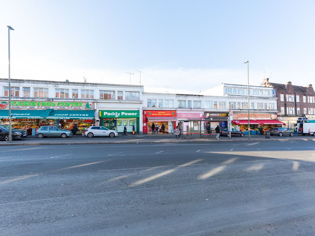 Retail premises to let in Burnt Oak Broadway, Burnt Oak, Edgware HA8, £40,000 pa