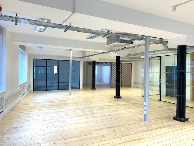 Office to let in City Road, London EC1V, £83,898 pa