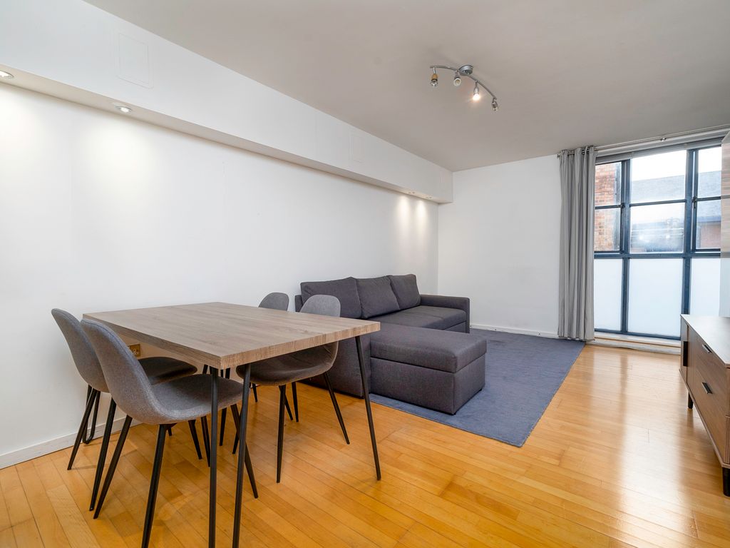 1 bed flat to rent in Bentley Road, London N1, £1,712 pcm