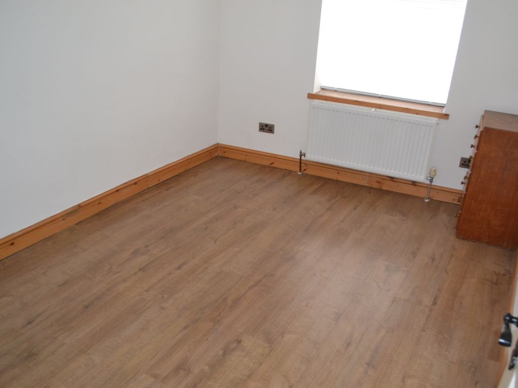 2 bed flat to rent in Chaplin Road, Easton, Bristol BS5, £1,550 pcm