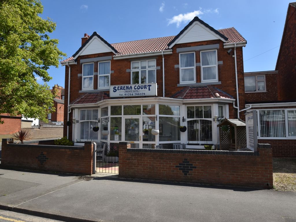 15 bed property for sale in Drummond Road, Skegness PE25, £370,000