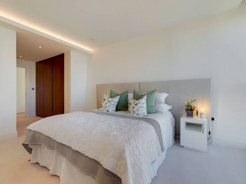 New home, 3 bed flat for sale in Chelsea Island, Chelsea Harbour, London SW10, £4,995,000