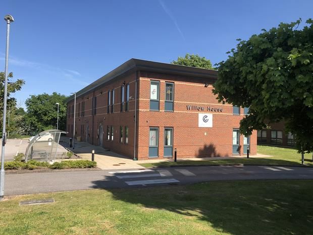 Office to let in Ground Floor - Willow House, Oaklands Office Park, Hooton, Cheshire CH66, £20,000 pa