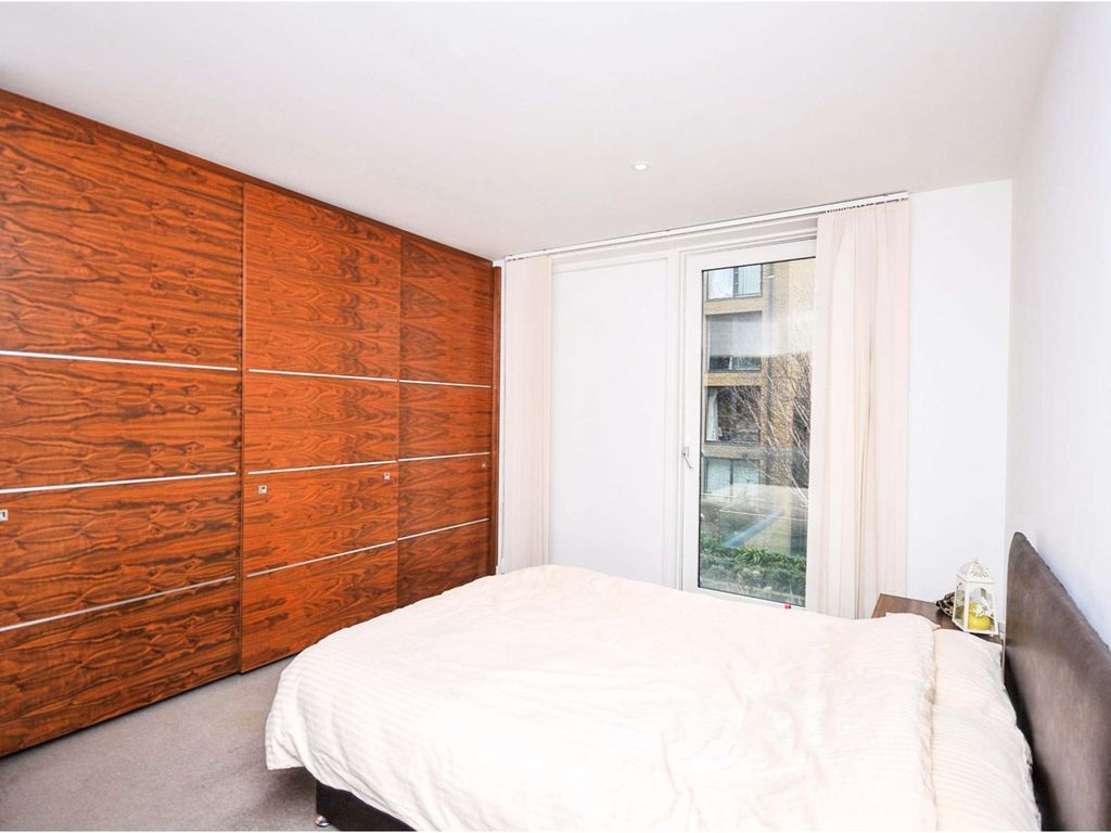 1 bed flat for sale in 42 Tizzard Grove, Blackheath SE3, £375,000