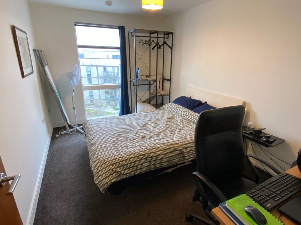 2 bed flat to rent in The Boulevard, Birmingham B5, £1,075 pcm
