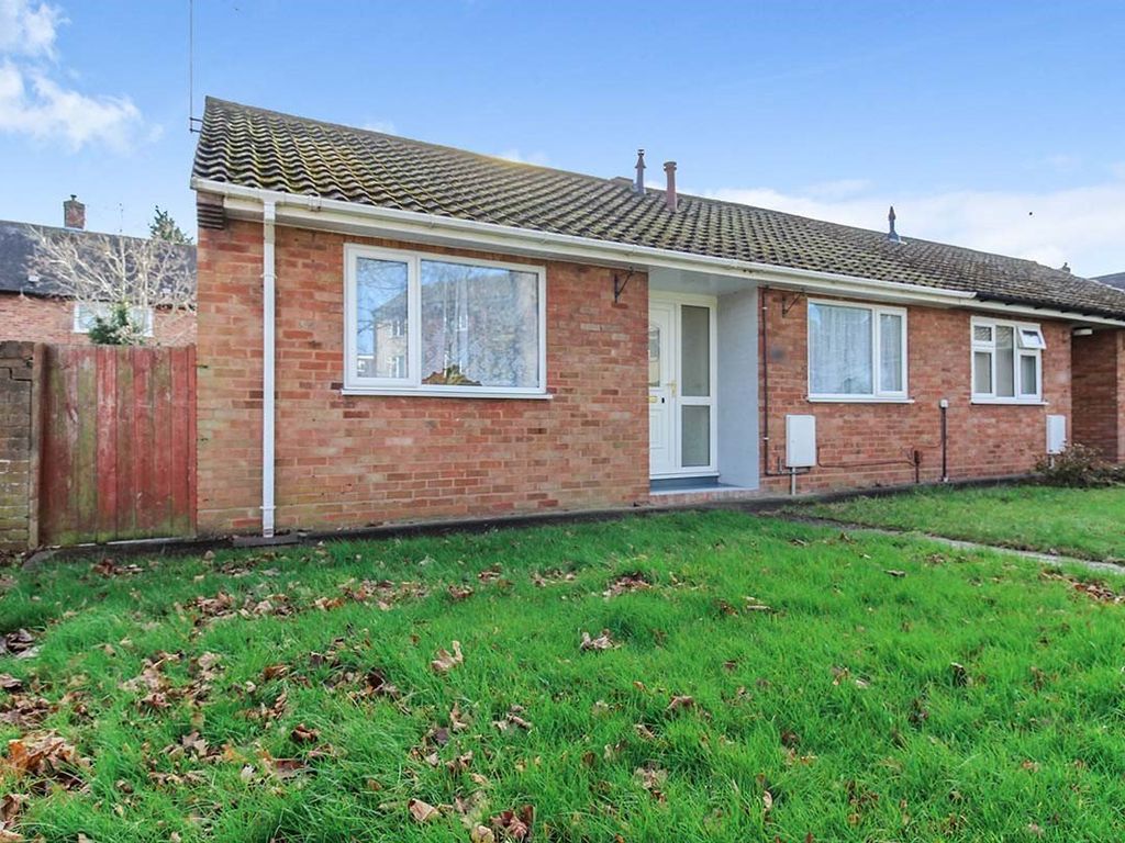 1 bed bungalow to rent in Hall Dene, Haybridge Road, Hadley, Telford TF1, £725 pcm
