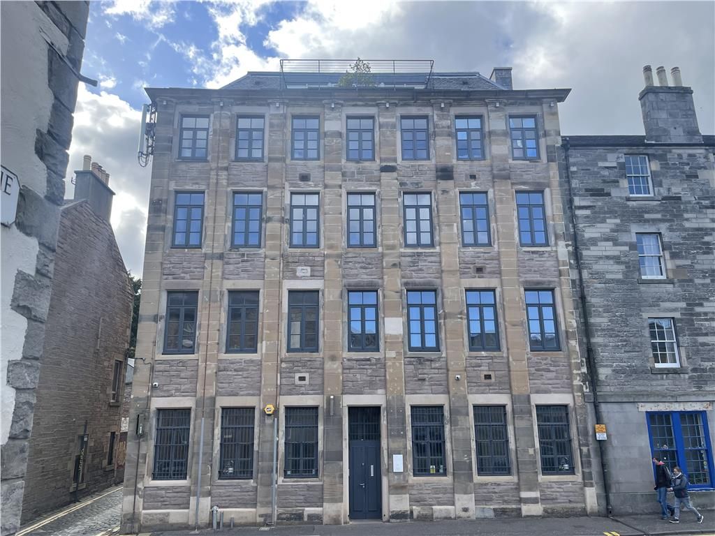 Office to let in Office Suites, 181 Pleasance, Edinburgh EH8, £36,580 pa