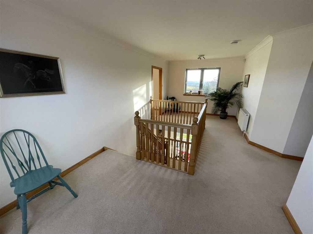 4 bed detached house for sale in Gateside, Cupar KY14, £535,000