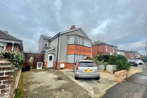3 bed semi-detached house to rent in Boundary Road, Bournemouth BH10, £1,750 pcm