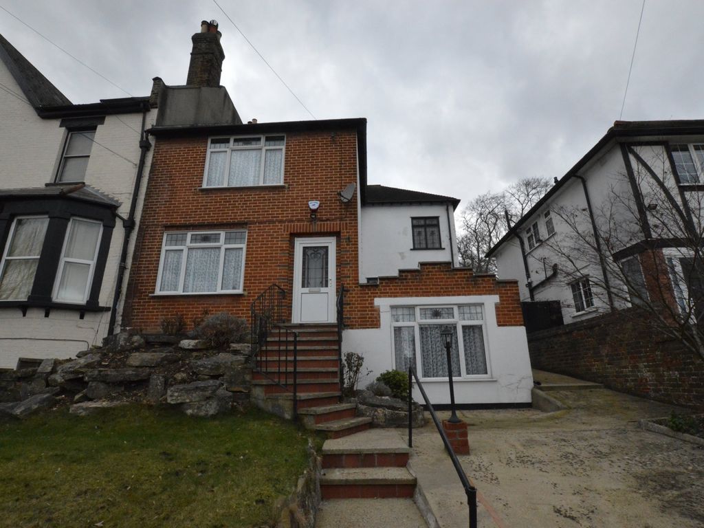 4 bed semi-detached house for sale in Avondale Road, South Croydon CR2, £749,995