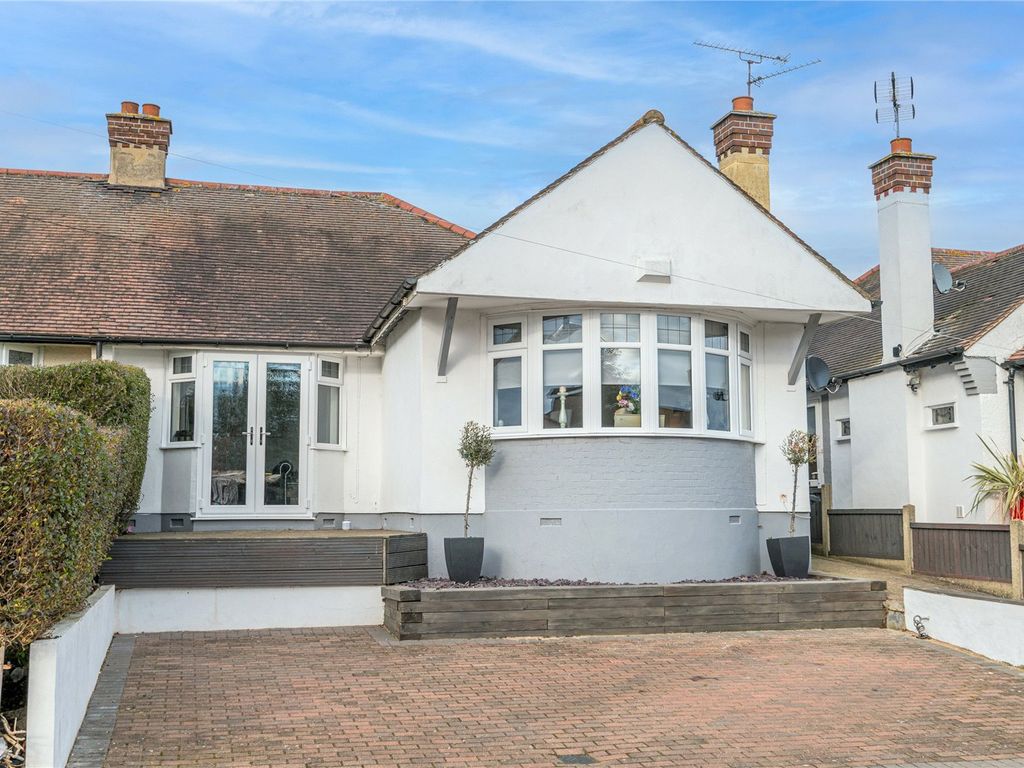 2 bed bungalow for sale in Ambleside Drive, Southchurch Park Area, Southend On Sea SS1, £425,000