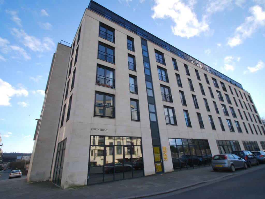 2 bed flat to rent in Midland Road, Bath BA2, £1,575 pcm