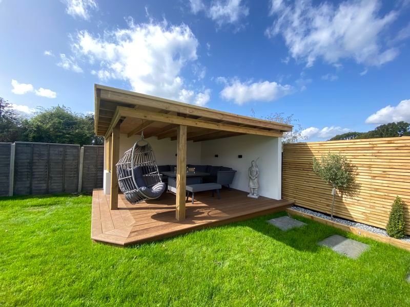 3 bed detached bungalow for sale in Glyn Way, Stubbington, Fareham PO14, £675,000
