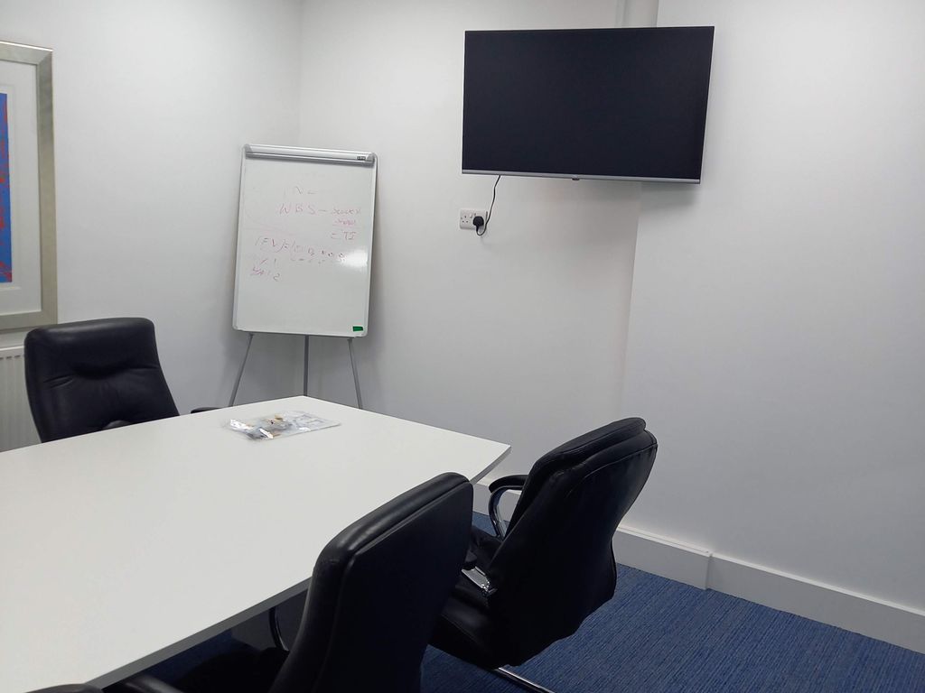 Office to let in New Walk, Leicester LE1, £54,000 pa